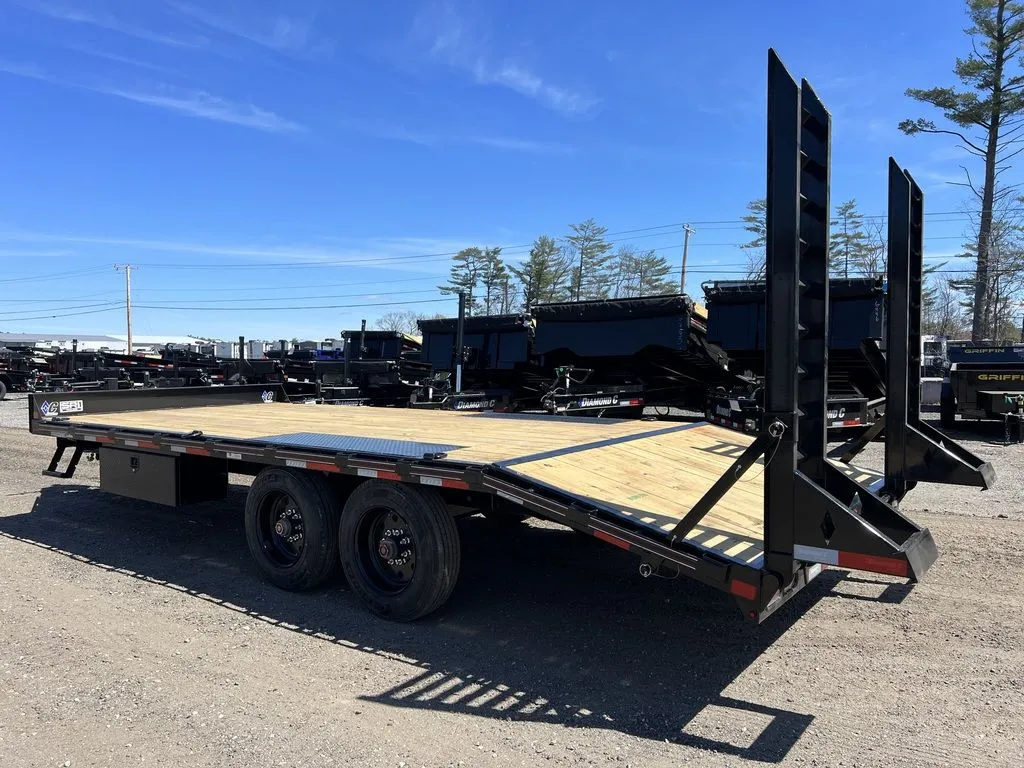 2024 Diamond C 8.5×20 20K Deckover Equipment Trailer w/ 72” Flip-Knee Ramps - Image 2