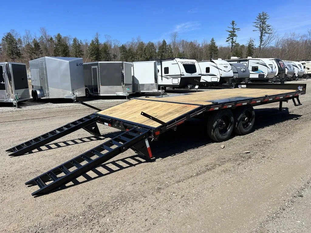 2024 Diamond C 8.5×20 20K Deckover Equipment Trailer w/ 72” Flip-Knee Ramps - Image 3