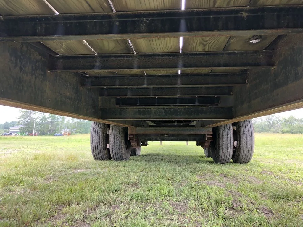 2002 Kaufman Trailers 101X40 Gooseneck Equipment Trailer w/Toolbox - Image 6